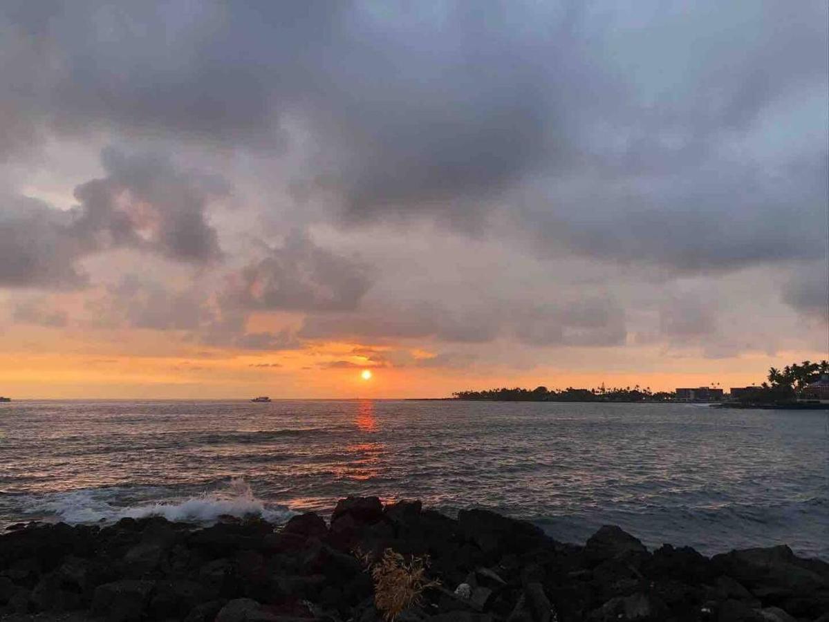 Family Friendly Kailua Bay View Ac Free Parking Walk To Kailua Village Екстериор снимка