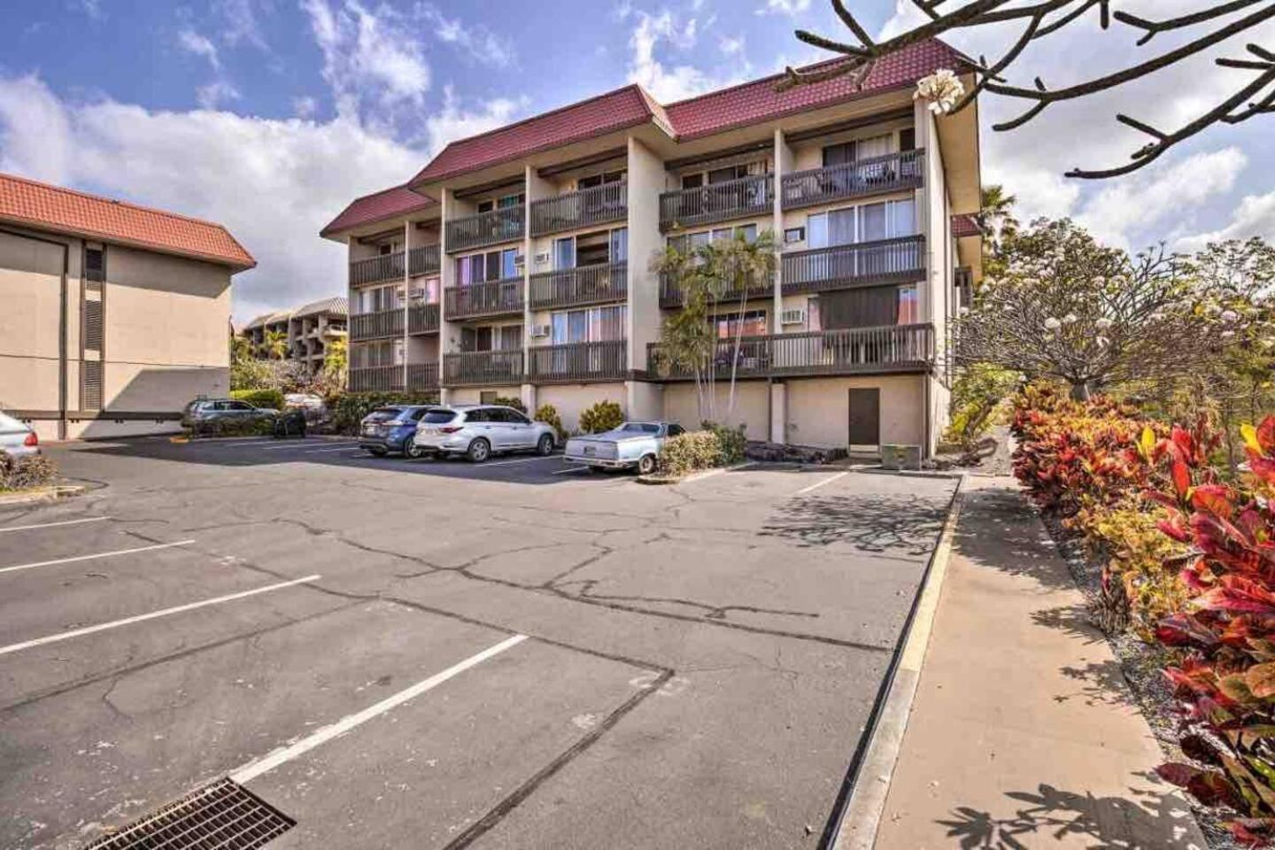 Family Friendly Kailua Bay View Ac Free Parking Walk To Kailua Village Екстериор снимка